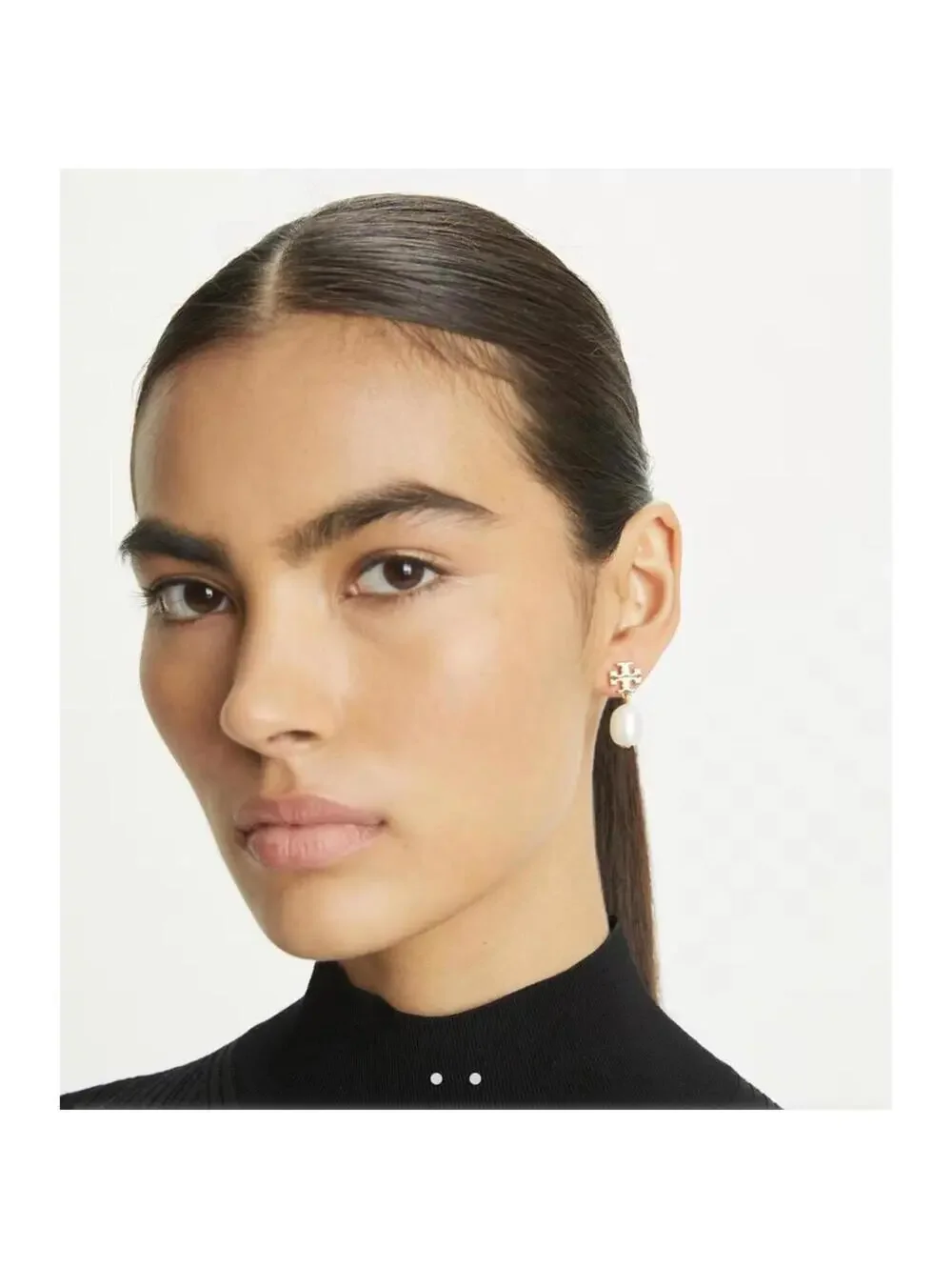 Stunning Tory Burch Pearl Drop Earrings - Picture 6 of 6